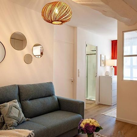 Le Cocoon - Appartement Dans Maison Du Xviieme Siecle Fougeres Exterior photo